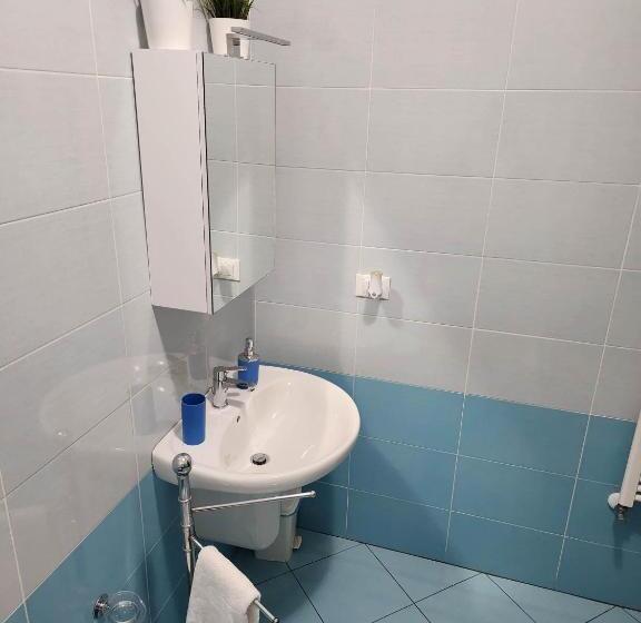 חדר סטנדרד יחיד חדר אמבטיה משותף, Gold B&b