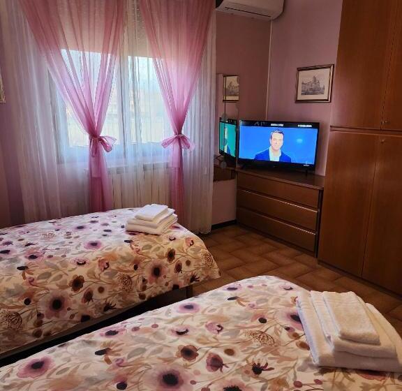 Номер Стандарт, Gold B&b