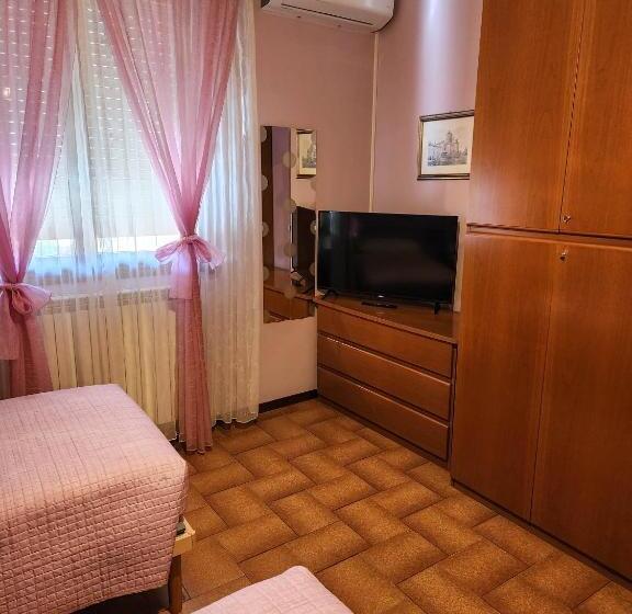 Номер Стандарт, Gold B&b