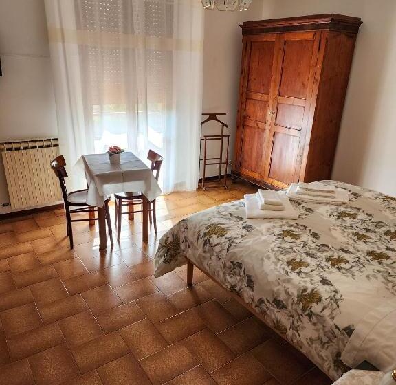 חדר אקונומי, Gold B&b