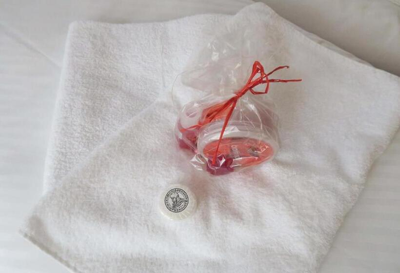 标准三人间, Horský Pension Gendorf