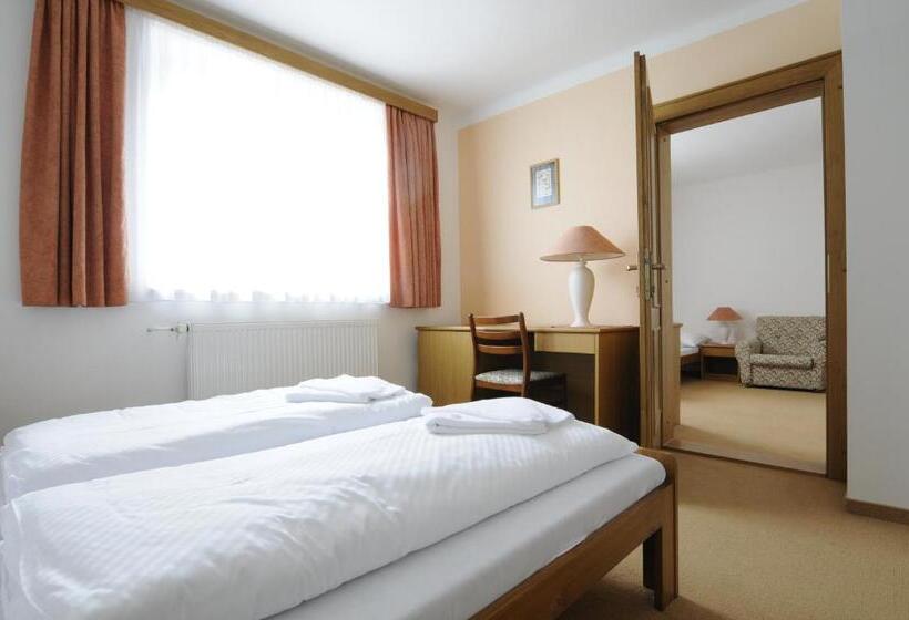 Трехместный Номер Deluxe, Horský Pension Gendorf