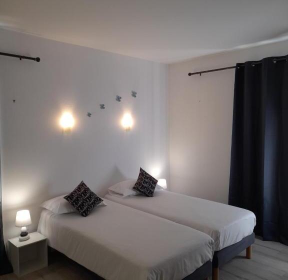 חדר סטנדרט לארבעה, Au Moulin Du Pont