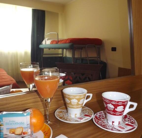 Четырехместный Номер Стандарт, Kristall