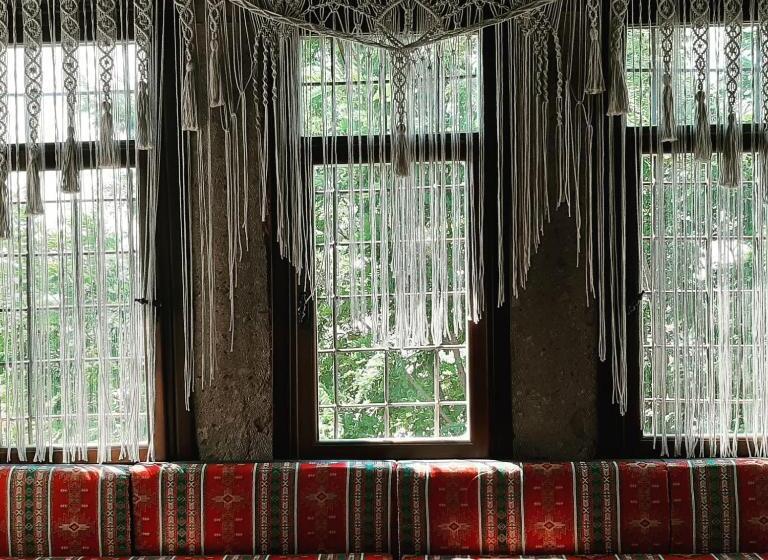 غرفة قياسية, Mayaoglu Konagi