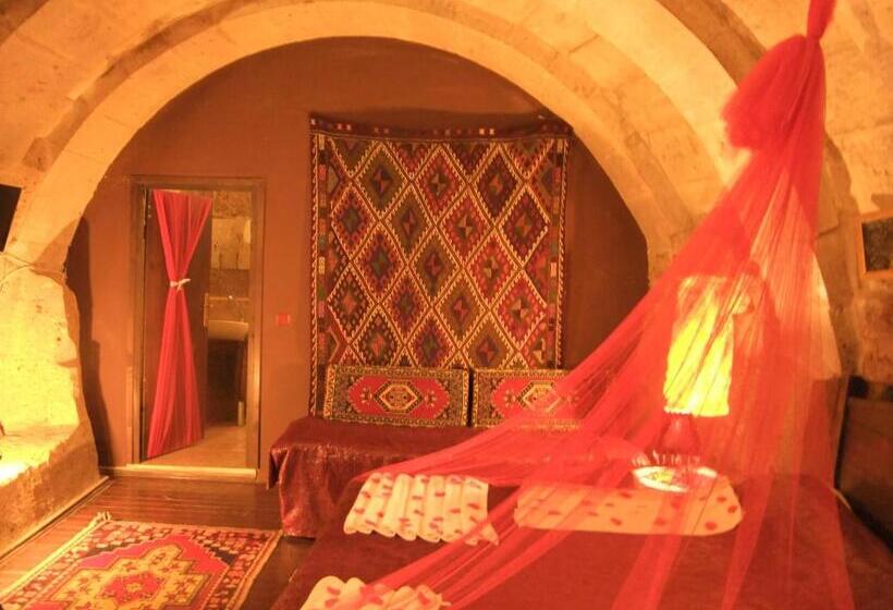 غرفة قياسية ثلاثية, Mayaoglu Konagi