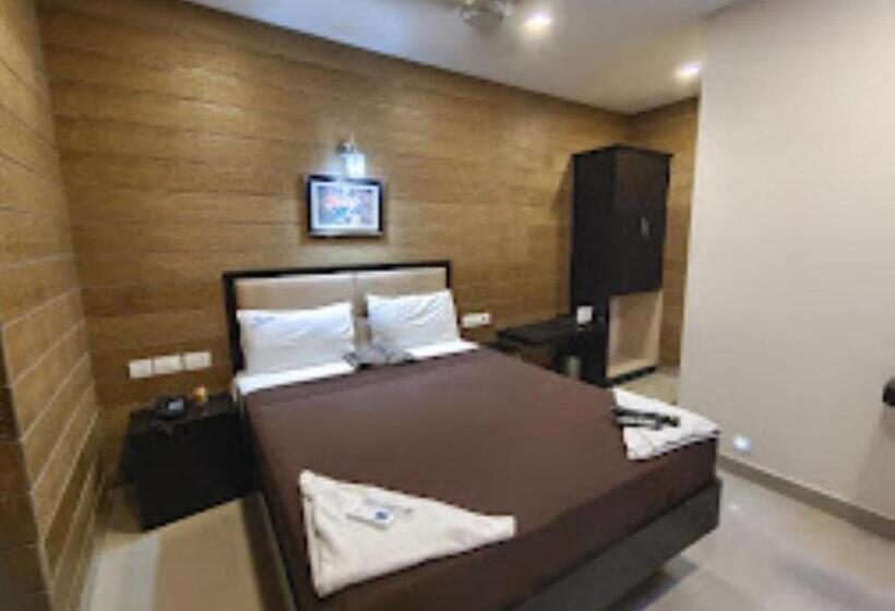 Quarto Deluxe Cama King, Sri Arulmuthu Residency Madurai