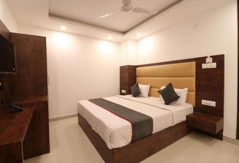 家庭间, Tark A Family Hotel Near Igi Airport Delhi
