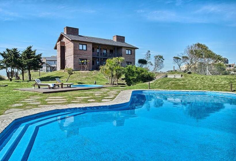 침실 2개 아파트, Marina Green Club