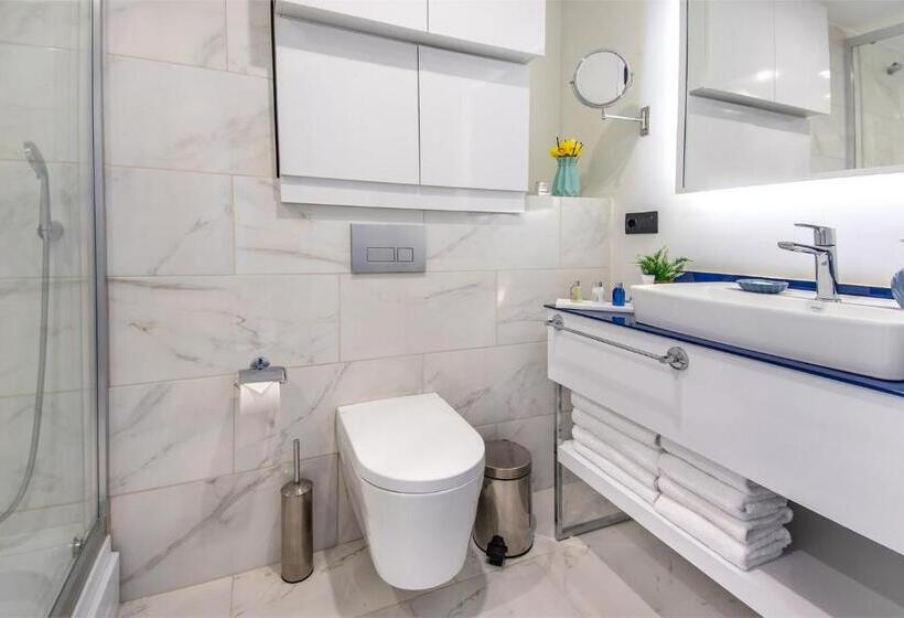 آپارتمان 1 خوابه, Orbi Citi Black Sea View Apart