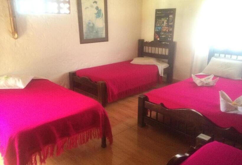 ファミリールーム, Hostal El Zafiro Del Café