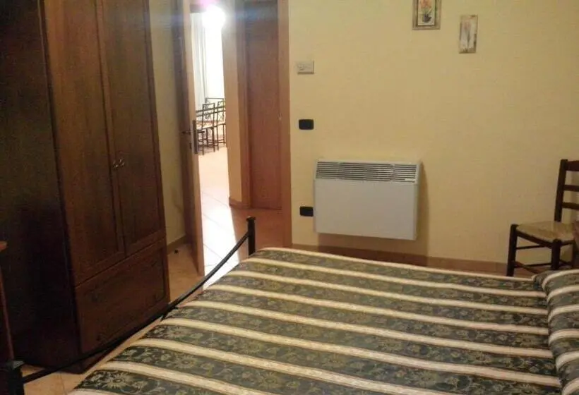 Standard-huone, L Antipapa