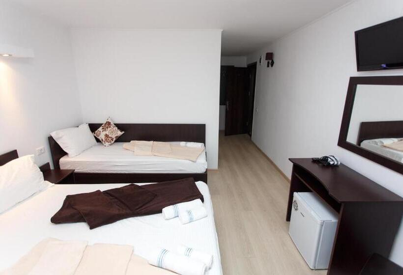 スタンダード４人部屋, Vila Sandra