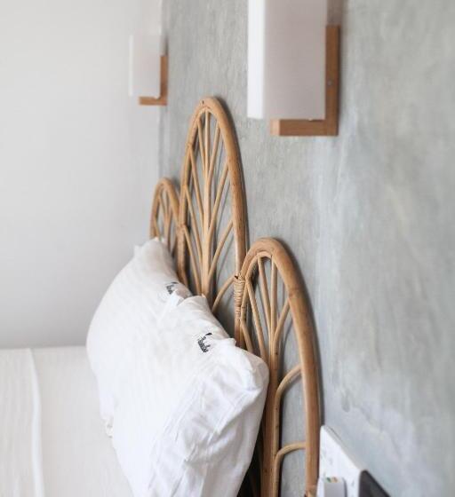 חדר סטנדרט נוף לים עם מרפסת, Marshmellow Beach Rooms   Sri Lanka