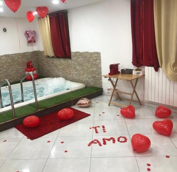 חדר סטנדרט עם ג'קוזי, B&b Al Cavour