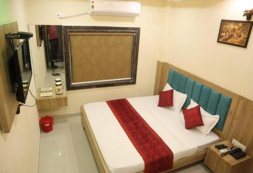 חדר דלוקס, Devraj, Madhya Pradesh