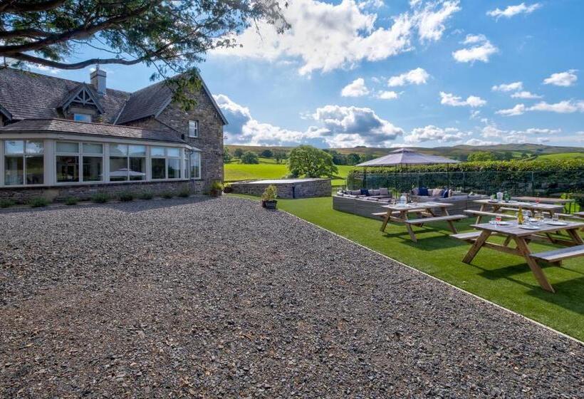 חדר דלוקס, Howgills House