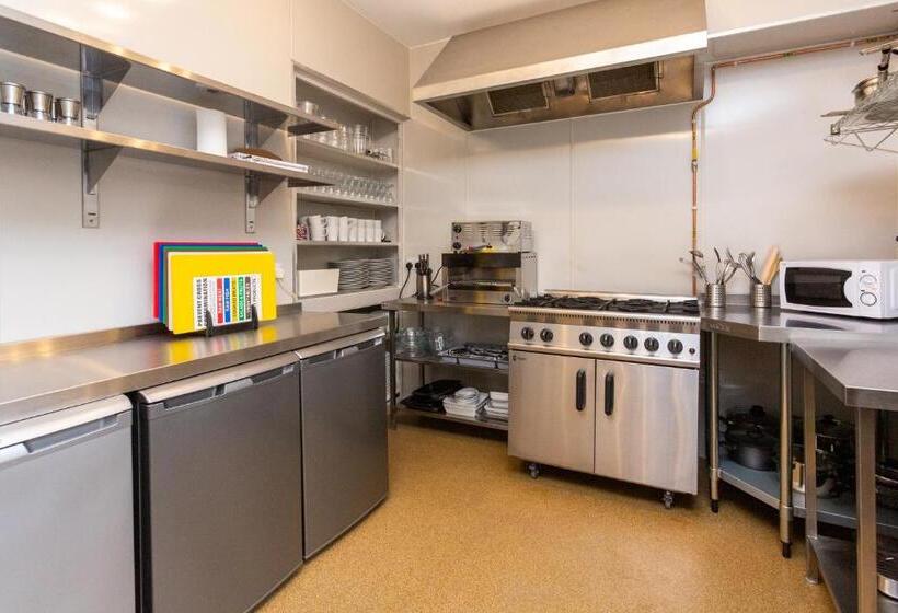 חדר סטנדרט, Howgills House