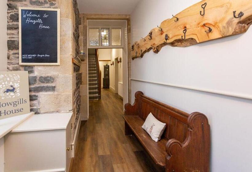 חדר דלוקס, Howgills House