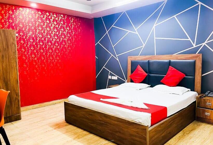 Номер Стандарт, Luxe Getaways Classic  Nizammuddin Railway Station