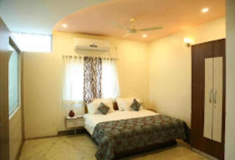 Номер Deluxe, Manju Palace,nanded