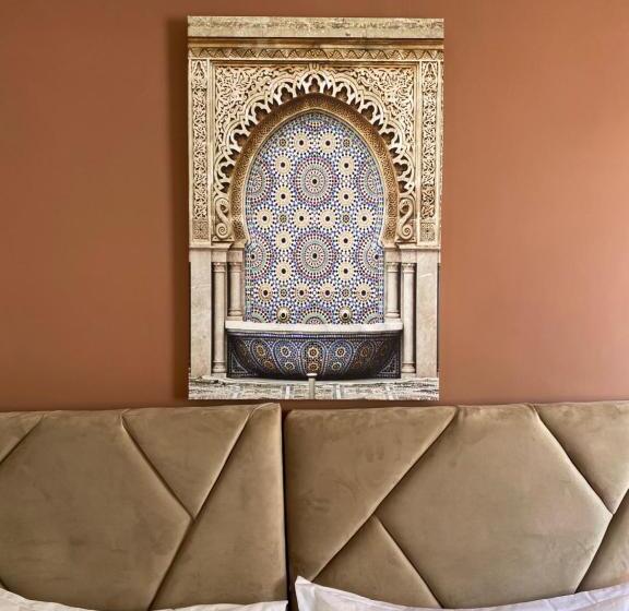 سوییت لوکس, Riad Jbara 2