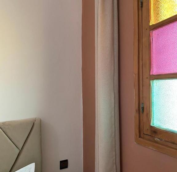 اتاق لوکس, Riad Jbara 2