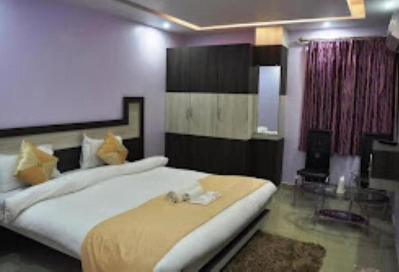 豪华房间, Vaishnavi Heights,manjurahi