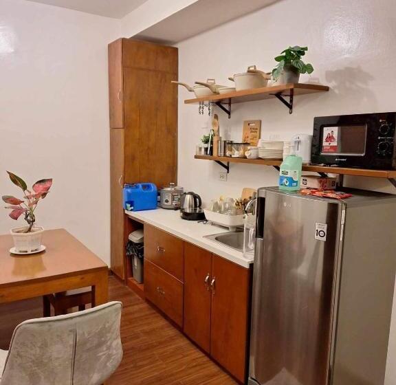デラックスルーム, Mesaverte Residences Tower 2 Condotel Near Mall Cdo