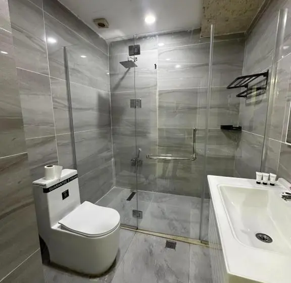 اتاق استاندارد سه نفره, Motel Blue Corner 1