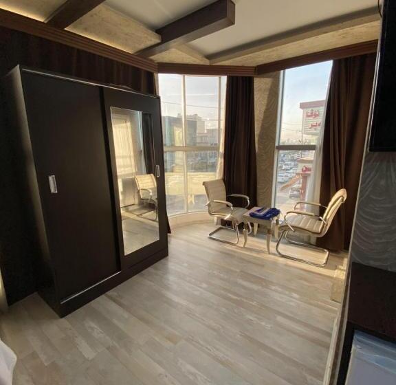 اتاق کلاسیک چهارنفره, Motel Blue Corner