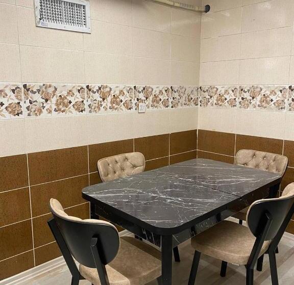 آپارتمان 1 خوابه, Motel Blue Corner