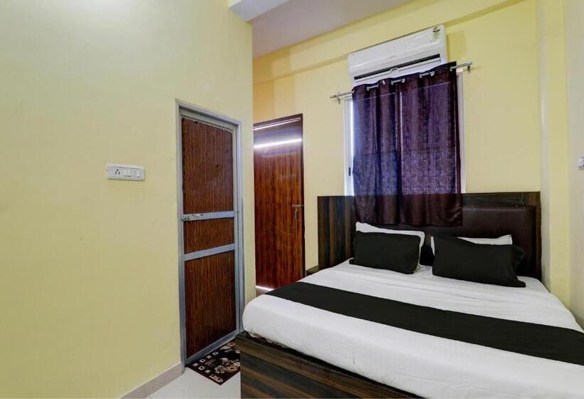 Трехместный Номер Классика, Super Hotel O Sadguru Inn