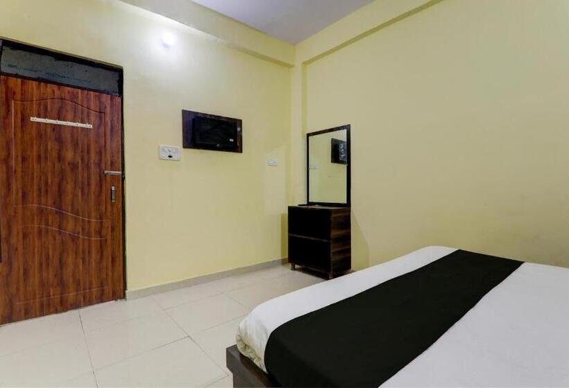 Трехместный Номер Классика, Super Hotel O Sadguru Inn