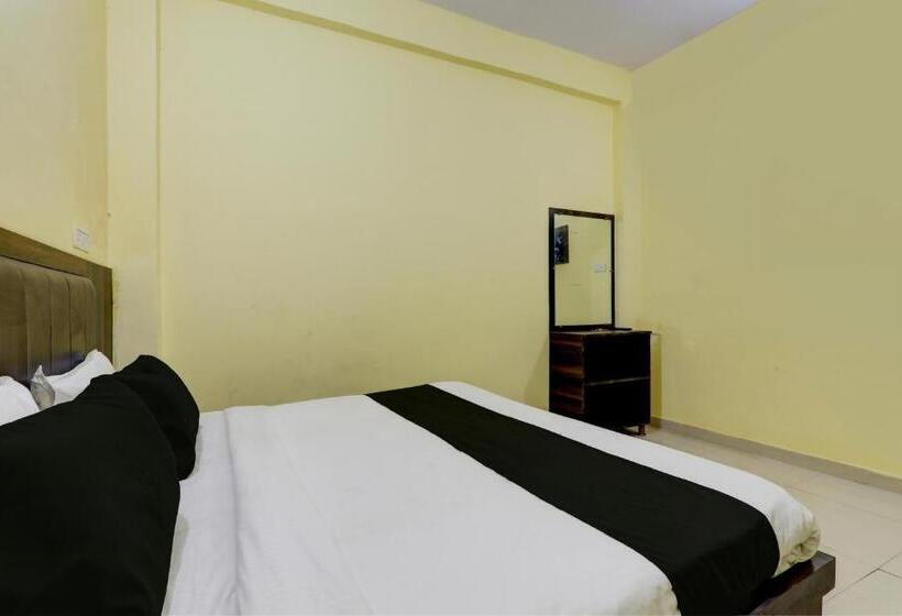 Трехместный Номер Классика, Super Hotel O Sadguru Inn