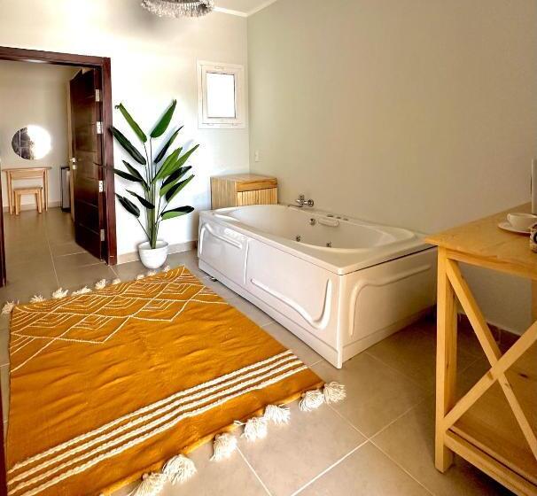 اتاق استاندارد با تخت بزرگ, Babushka Boutique Hotel Dahab