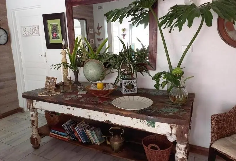 デラックスルーム, Royal Palm Suite, Villa Roc Guesthouse, Salt Rock Ballito, Solar Power