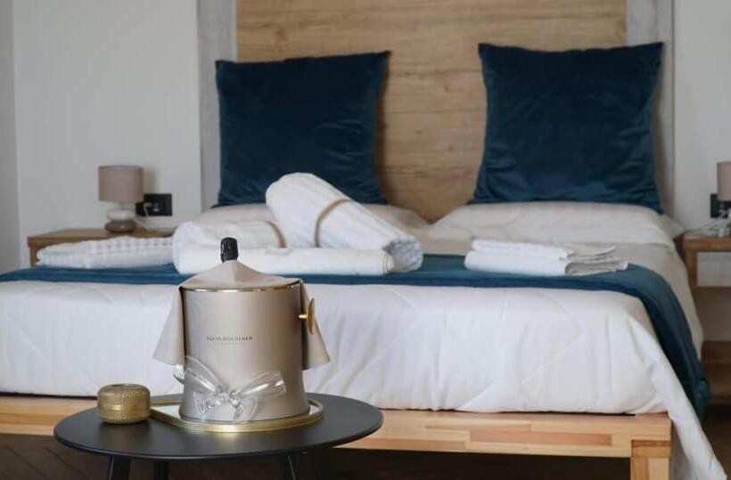 جناح سوبيريور, Suite Pizzo Jacuzzi Rooms