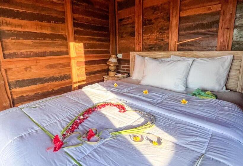 Номер Deluxe Вид на Горы, Melasti Mountain Villa, Amed Bali   Agung Room 4