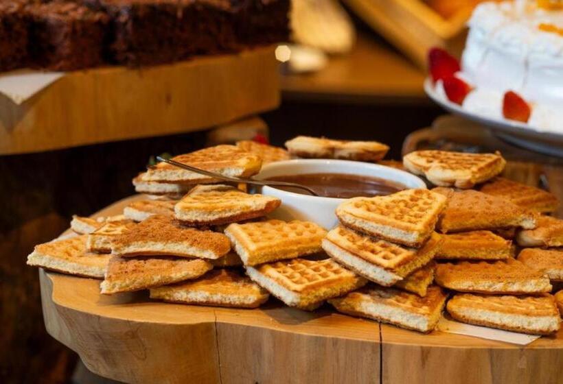 Апартаменты 1 Спальня с Видом, Apartamento No Golden Gramado Resort Laghetto