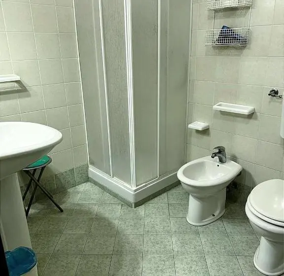 スタンダード４人部屋, B&b Gi Rosa Caltagirone