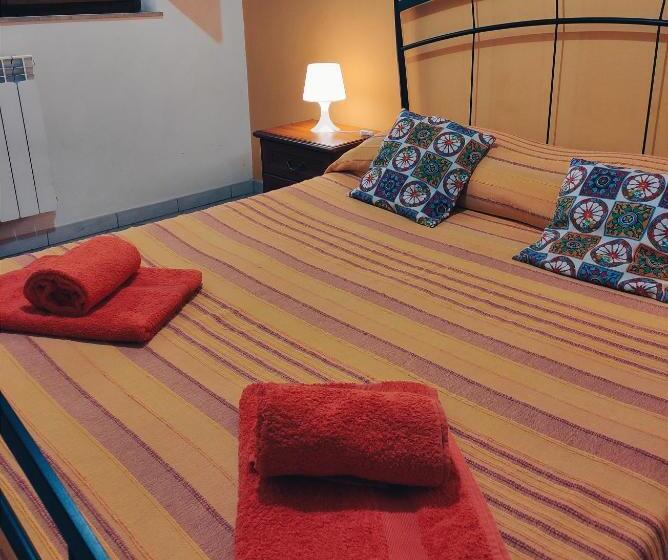 חדר סטנדרט, B&b Gi Rosa Caltagirone