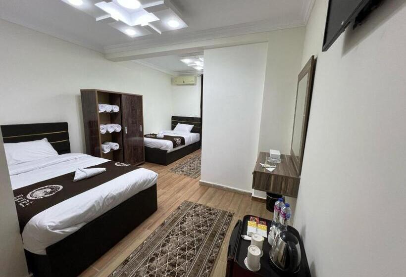 اتاق لوکس با چشم‌انداز شهر, Panorama 3 Pyramids View Inn