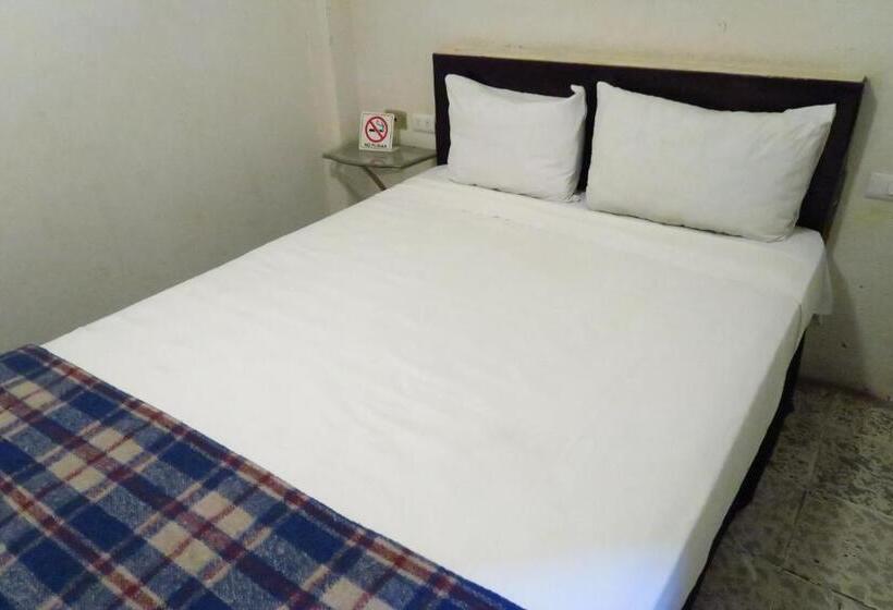 اتاق عادی, Llanito Ags