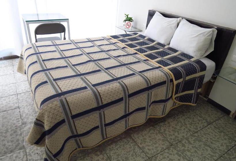 اتاق استاندارد, Llanito Ags