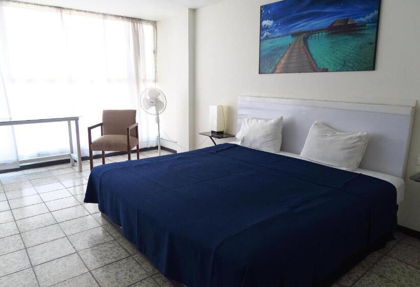 اتاق استاندارد, Llanito Ags