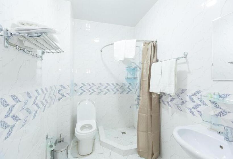 סוויטת ג'וניור, Poykent Naqshband