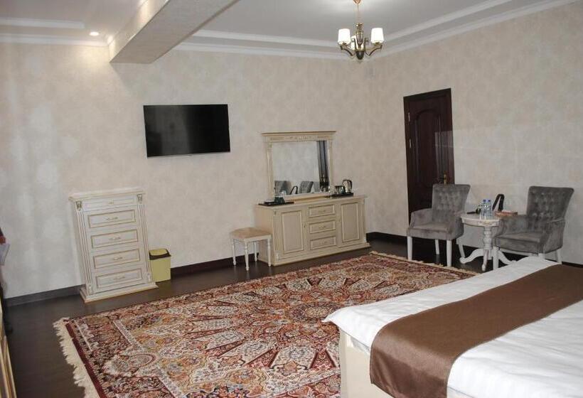 חדר דחוקס עם מיטת קינג, Poykent Naqshband