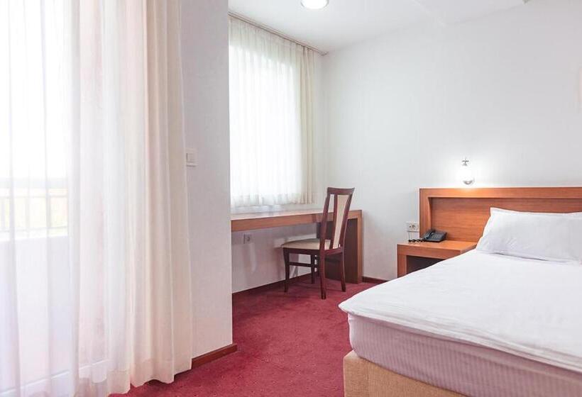 اتاق استاندارد یک تخته با بالکن, Sirius Spa & Wellness