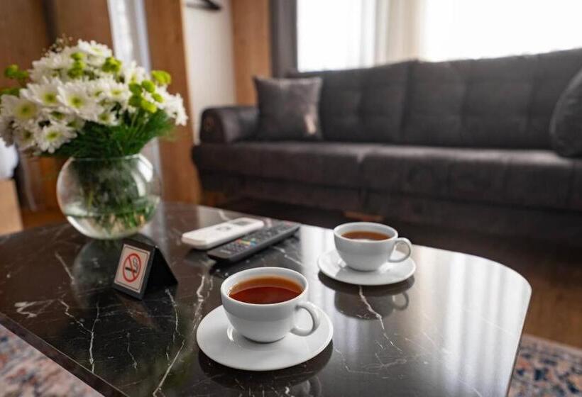 Трехместный Номер Deluxe, Stayhub